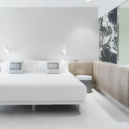 Отель Rec - Adults Only 3*